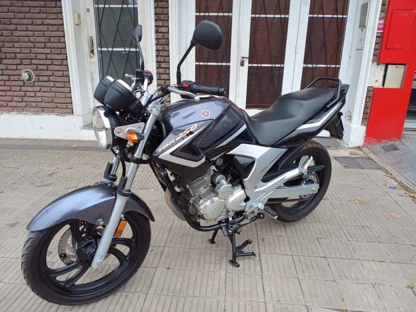 Yamaha YBR 250