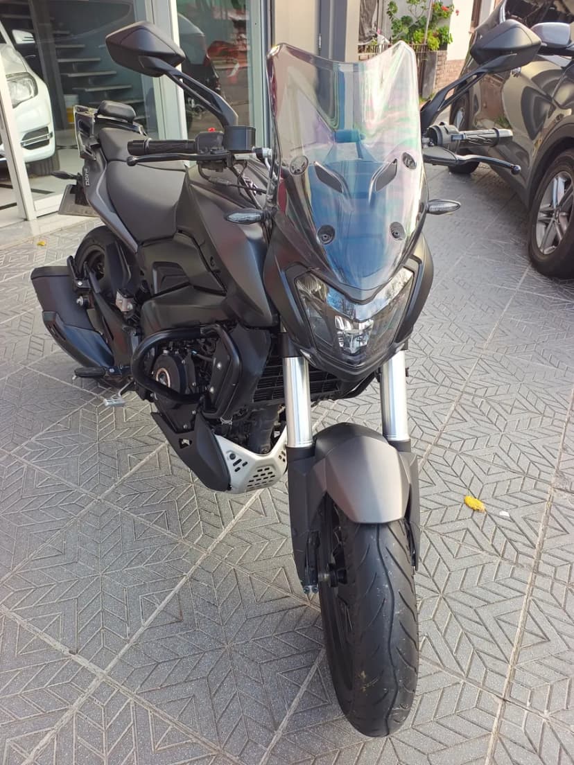 Bajaj DOMINAR 400