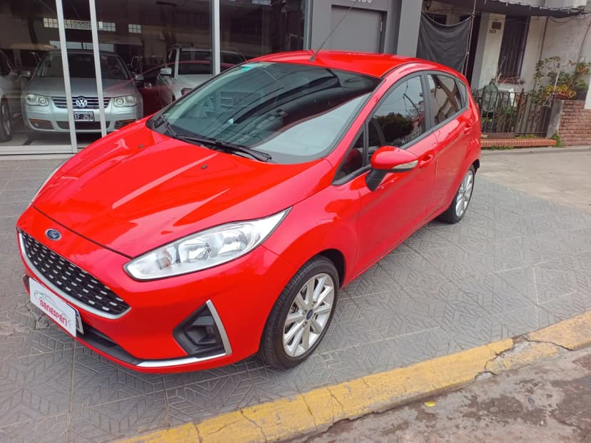 Ford Fiesta Kinetic 1.6 Se Plus Powershift 120cv
