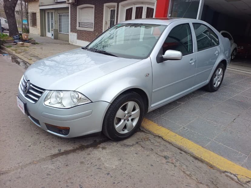 Volkswagen Bora 2.0 Trendline 115cv